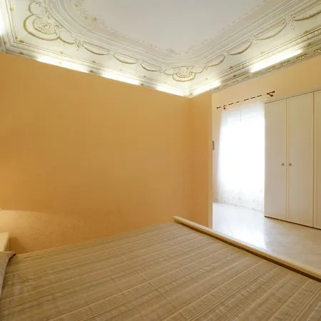 Ferienwohnung La Dimora Dell'800 Trapani Zimmer foto